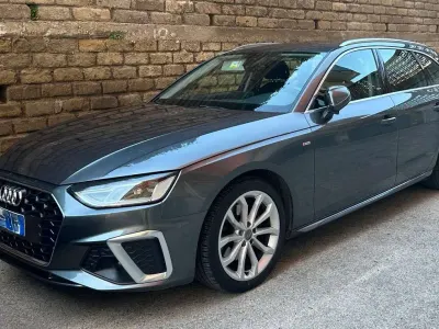 Usata Audi A4 S-Line 136 CV (100 kW) 2019 Grigio Station wagon