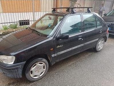 Gebraucht Peugeot 106 50 PS (36 kW) 1998 Schwarz Kleinwagen