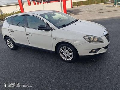 Usata Lancia Delta 120 CV (88 kW) 2010 Utilitaria