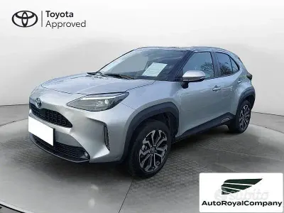 Usata Toyota Yaris Cross Trend 116 CV (85 kW) 2022 Grigio SUV