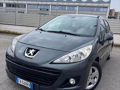 Usata Peugeot 207 Allure 70 CV (51 kW) 2011 Grigio Berlina