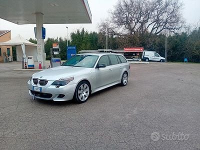 Grigio Usata 2006 BMW 530 Station wagon | 3200 € (Buon prezzo)