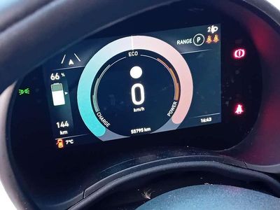 Usata Fiat 500e Icon 42 kW (58 CV) 2022 Bianco Utilitaria