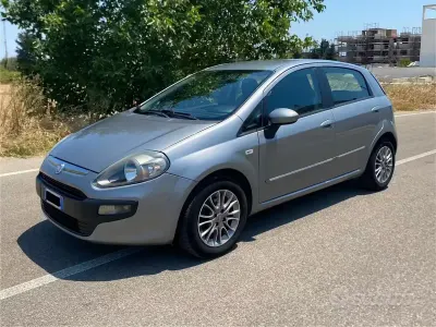 Usata Fiat Punto Evo S 75 CV (55 kW) 2011 Grigio Utilitaria