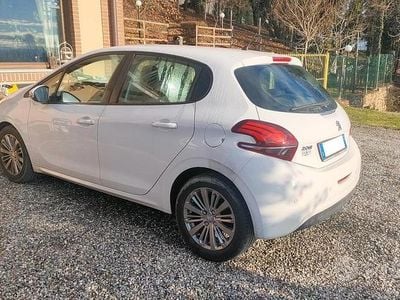 Usata Peugeot 2008 2017 Bianco SUV