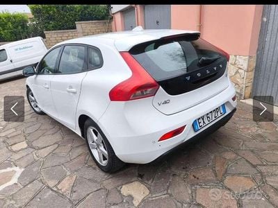 Usata Volvo V40 Kinetic 114 CV (83 kW) 2014 Bianco Station wagon