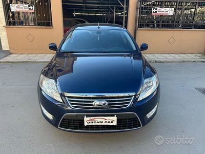Usata Ford Mondeo Ghia 140 CV (102 kW) 2008 Blu Station wagon