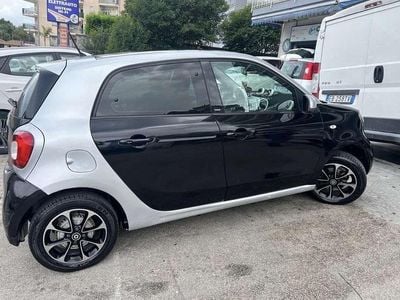 Begagnad Smart ForFour 75 HK (55 kW) 2015 Halvkombi