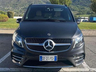 Gebraucht Mercedes V300 Executive 239 PS (175 kW) 2023 Grau Van / Kleinbus