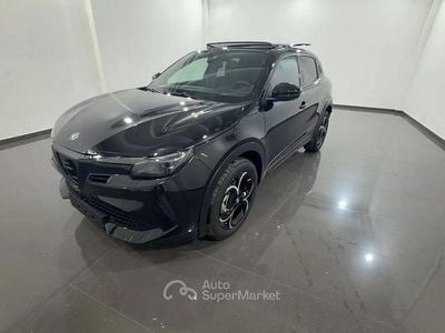 Nuova Alfa Romeo GT Junior Edizione Speciale 137 CV (100 kW) 2026 Nero SUV