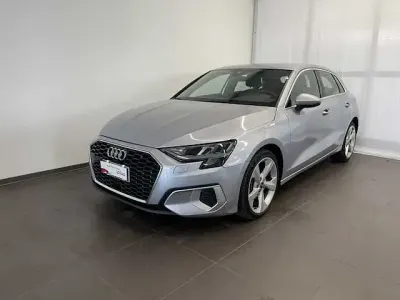 Usata Audi A3 Advanced Plus 150 CV (110 kW) 2021 Argento floret metallizzato Berlina