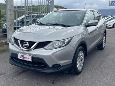 Usata Nissan Qashqai Visia 110 CV (80 kW) 2016 Argento SUV