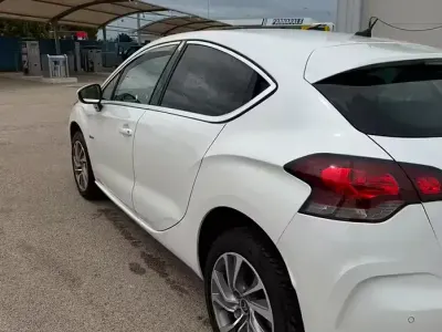 Gebraucht DS Automobiles DS4 Chic 111 PS (81 kW) 2012 Weiß Coupé