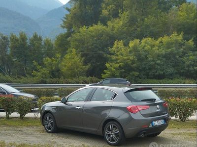 Usata Alfa Romeo Giulietta 109 CV (80 kW) 2015 Grigio Utilitaria