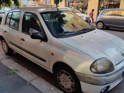 Renault Clio II