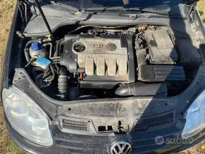 Usata VW Golf V 105 CV (77 kW) 2007 Nero Berlina
