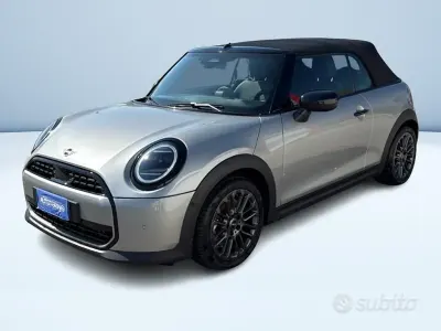 Usata Mini Cooper Cabriolet Classic 163 CV (119 kW) 2025 Cabrio