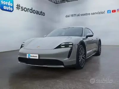 Usata Porsche Taycan Cross Turismo 139 kW (190 CV) 2023 Grigio Station wagon