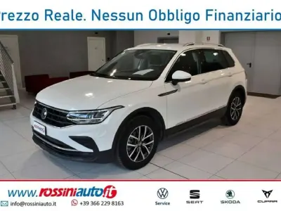Usata VW Tiguan R 150 CV (110 kW) 2021 Pure white SUV