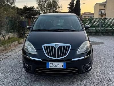 Usata Lancia Musa 90 CV (66 kW) 2009 Nero Monovolume