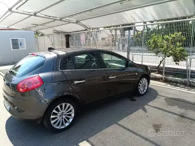 Usata Fiat 1600 120 CV (88 kW) 2012 Grigio Berlina