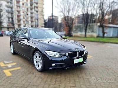 Usata BMW 325 Efficient Dynamics 224 CV (164 kW) 2016 Nero Station wagon