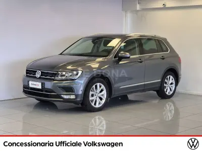 Usata VW Tiguan Executive 150 CV (110 kW) 2017 Grigio SUV