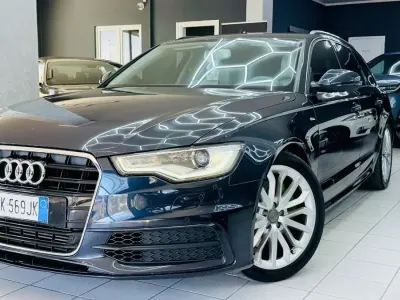 Usata Audi A6 Comfort 244 CV (179 kW) 2012 Blu Station wagon