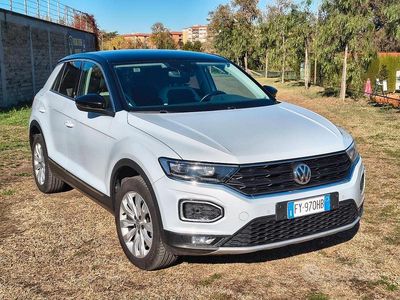 Usata VW T-Roc Advance 116 CV (85 kW) 2019 Argento SUV