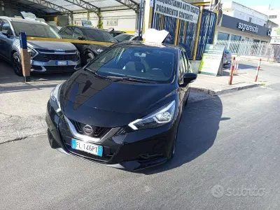 Usata Nissan Micra N-Connecta 90 CV (66 kW) 2017 Nero Utilitaria