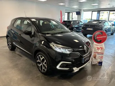 Usata Renault Captur Intens 110 CV (80 kW) 2018 Nero SUV