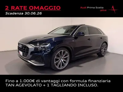Usata Audi Q8 Sport 286 CV (210 kW) 2023 Audi exclusive night blue pear SUV