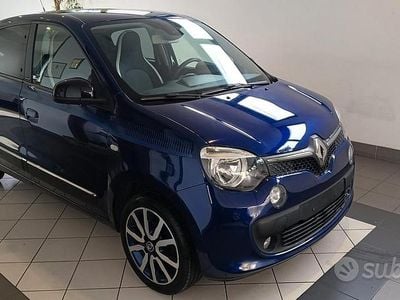 Usata Renault Twingo Cosmic 69 CV (50 kW) 2017 Blu Utilitaria
