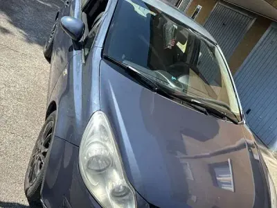 Usata Opel Corsa 60 CV (44 kW) 2008 Utilitaria