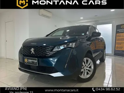 Usata Peugeot 3008 Active 131 CV (96 kW) 2023 Blue celebes metallizzato SUV