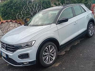 Usata VW T-Roc 150 CV (110 kW) 2021 Bianco SUV