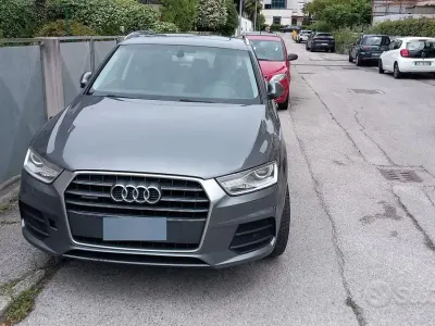 Usata Audi Q3 150 CV (110 kW) 2015 Grigio SUV