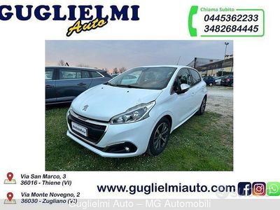 Usata Peugeot 208 Allure 82 CV (60 kW) 2017 Bianco Utilitaria