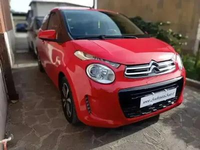 Usata Citroën C1 Shine 72 CV (52 kW) 2021 Rosso Utilitaria