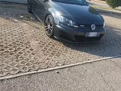Usata VW Golf VII GTD 184 CV (135 kW) 2014 Grigio Berlina