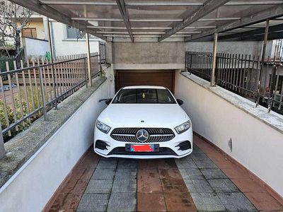 Begagnad Mercedes 200 163 HK (119 kW) 2022