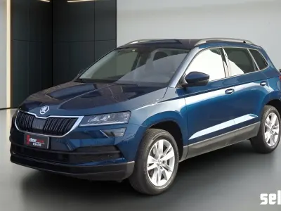 Usata Skoda Karoq Ambition 110 CV (80 kW) 2022 Bl2b blu metallizzato SUV