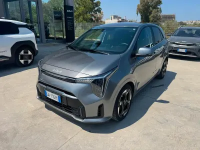 Usata Kia Picanto 65 CV (47 kW) 2024 Grigio Utilitaria