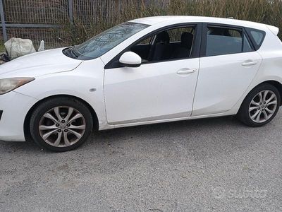 Usata Mazda 3 109 CV (80 kW) 2009 Bianco Berlina