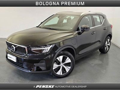 Gebraucht Volvo XC40 Core 211 PS (155 kW) 2023 Schwarz SUV