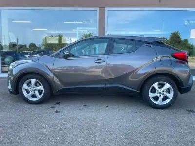 Usata Toyota C-HR