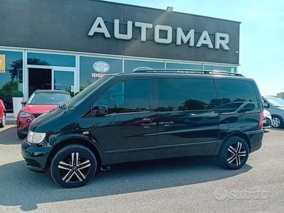 Usata Mercedes V220 122 CV (89 kW) 2003 Nero Monovolume