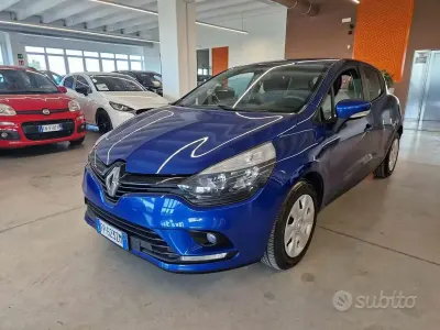 Usata Renault Clio IV 75 CV (55 kW) 2018 Blu Berlina