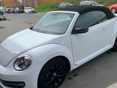 usata VW Maggiolino Cabrio 1.6 tdi Design 105cv