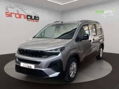 Nuova Peugeot Rifter Allure 131 CV (96 kW) 2026 Grigio Monovolume